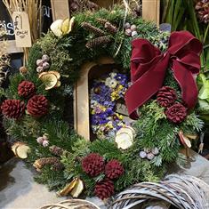 Large Luxury Christmas Wreath (red)